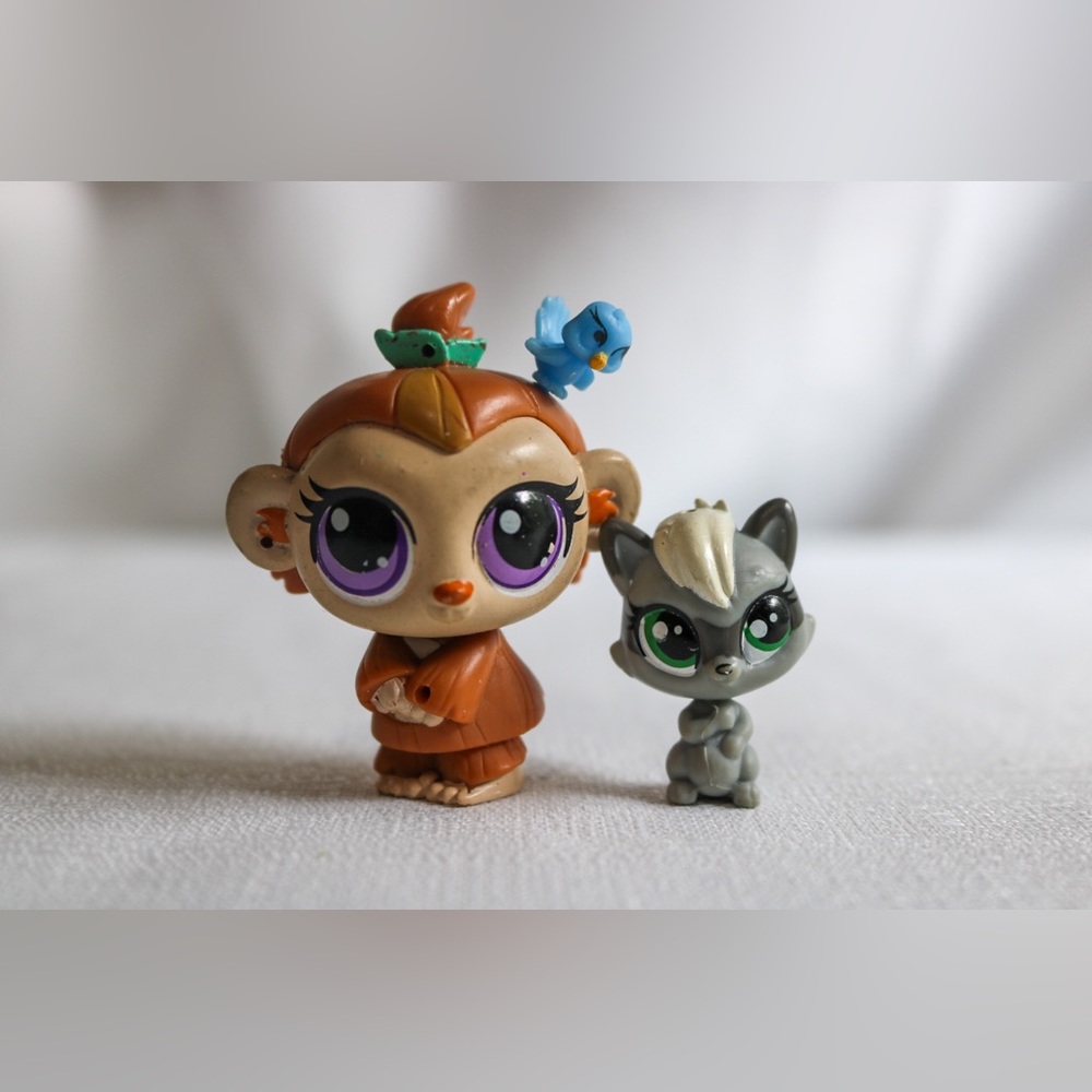 Littlest Pet Shop Pet Pawsabilities (Mushroom Lee and Sneakers Stymie)